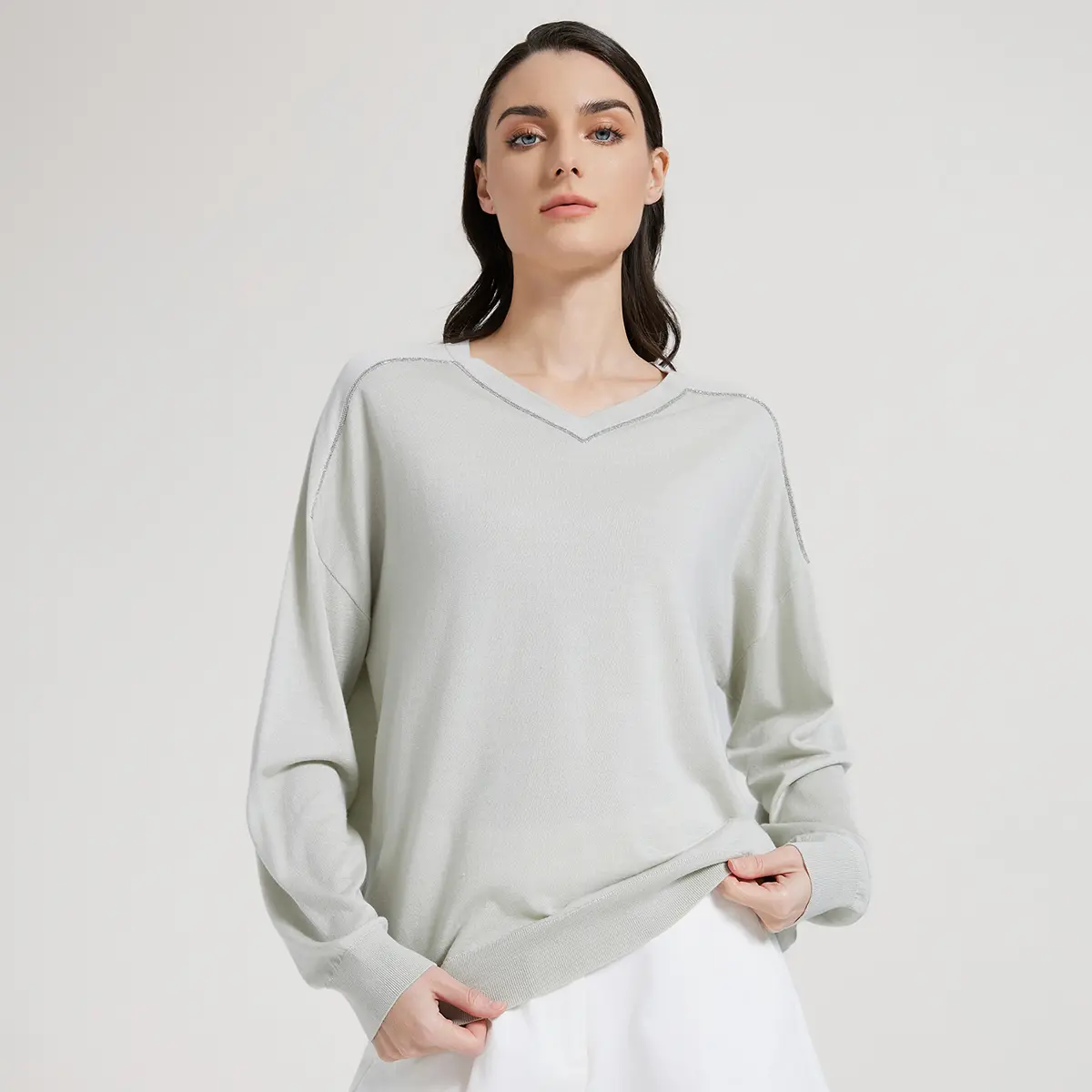 SERATHINAN Luxury Wool Silk Fine Knit V Neck Sweater Women Elegant Beaded Embroidery Lightweight Long Sleeve Premium Minimalist Top