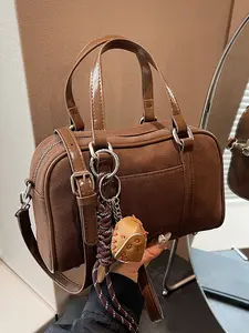Simple retro brown one-shoulder handbag Boston bag, fashionable practical  casual versatile commuter handbag, Casual commuting handbag, can be carried by hand or cross-body, niche and suitable for daily travel, shopping, dating, etc.