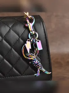 Punk Vintage Metal Dinosaur Skull Keychain, Bag Pendant, Car Key Ring, All Seasons Accessory, Style Skeleton Charm, Keychain for Bags