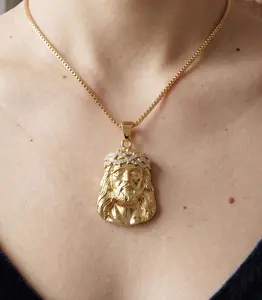 Iced Out Jesus Piece Necklace, Gold Jesus Face Pendant with Diamond Accented Crown, Hypoallergenic Stainless Steel Christian Jewelry for Daily Wear, Religious Protection Gift ,with gift box