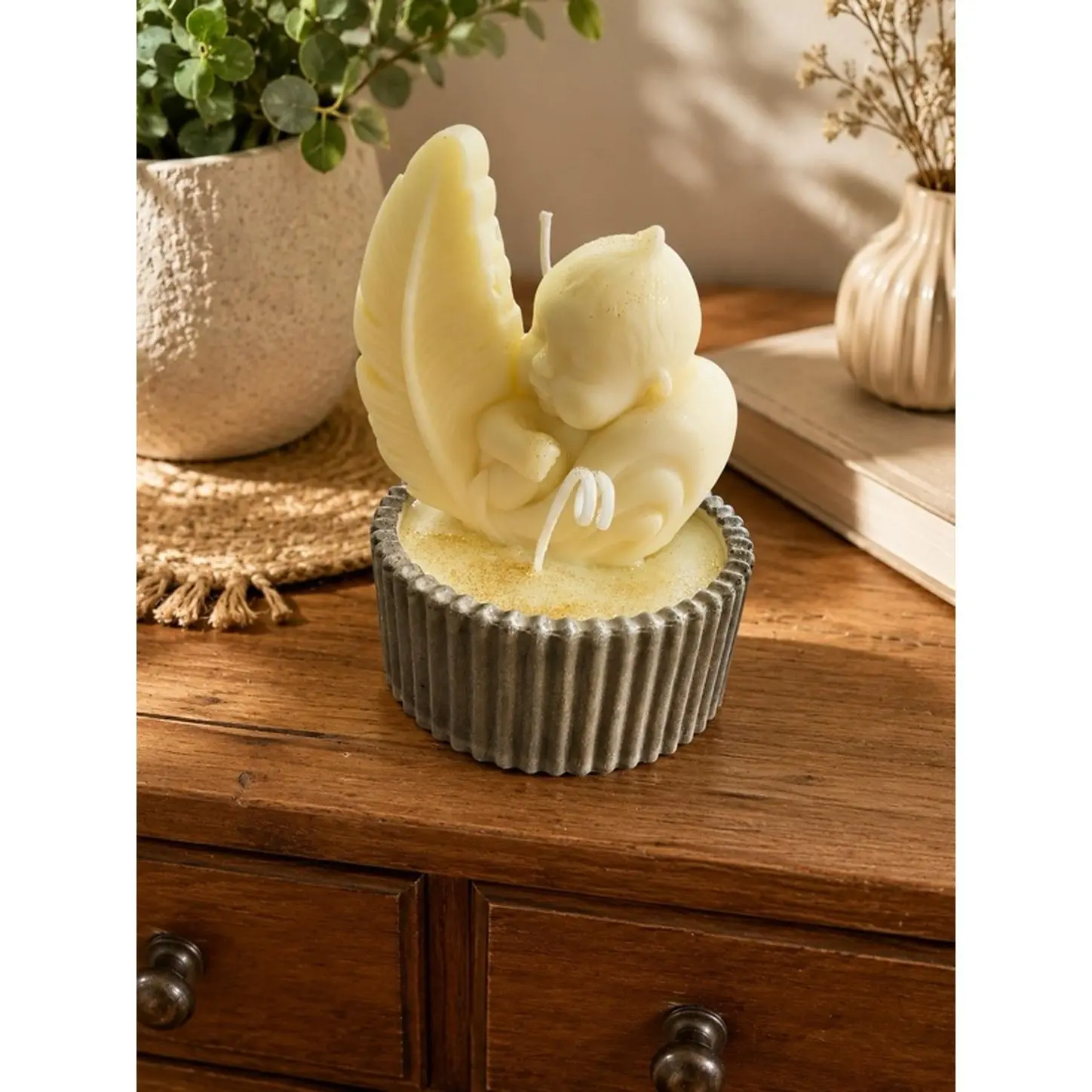 Angel Candle in a Metal Holder - White Wax with Angel Design, Ideal for Home Decor and Ambiance