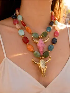 New Western Style Denim Cow Head Glass Titanium Steel Beaded Necklace, Ideal for Women, Sisters, Couples, Valentine's Day, Parties, Gifts