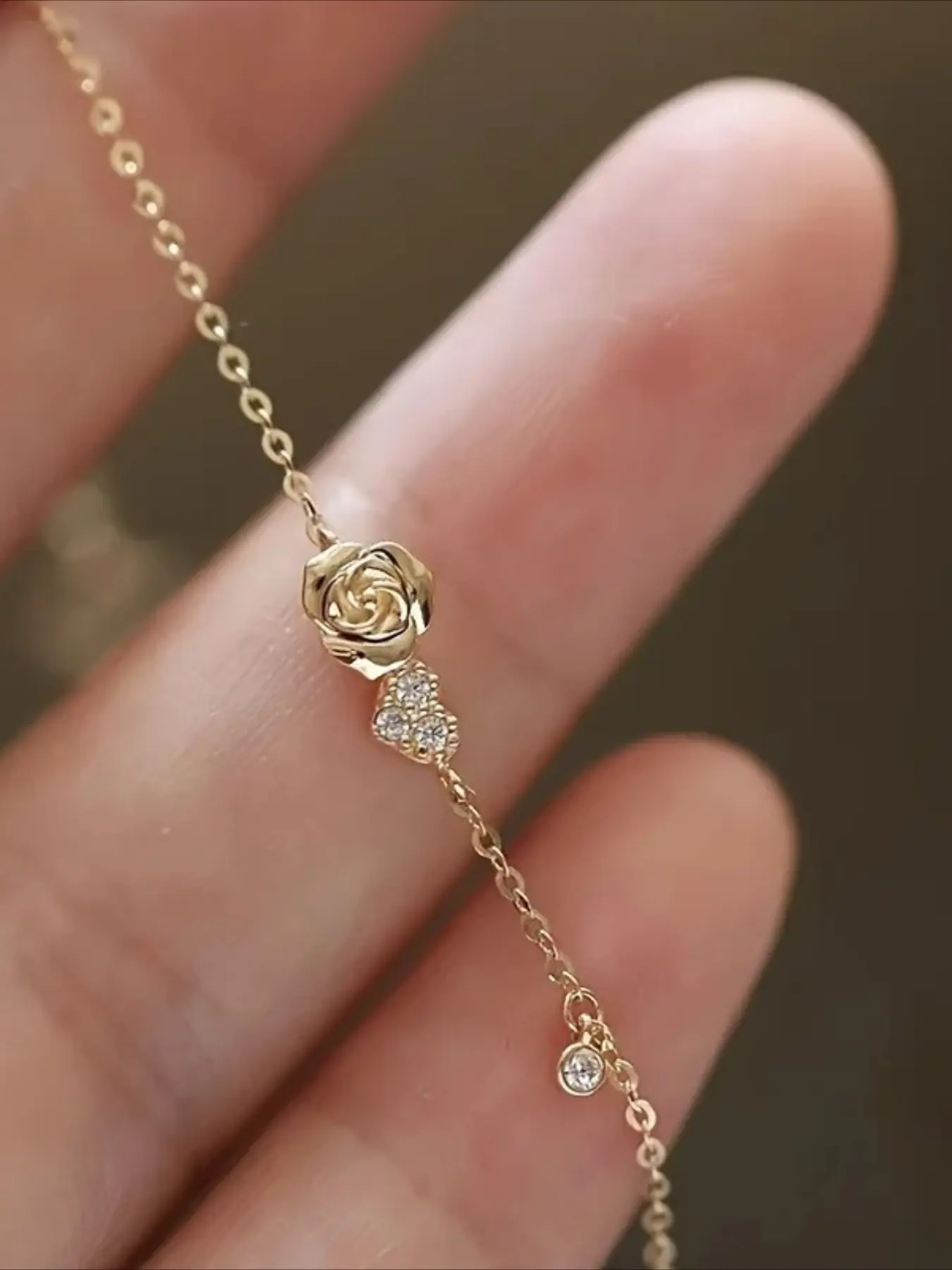 Elegant cubic zirconia heart rose jewelry bracelet for ladies, exquisite words, many jewelry accessories, romantic love gifts