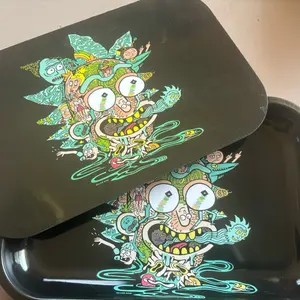 cool bin with custom designs