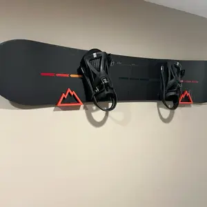 Custom mountain snowboard wall mount
