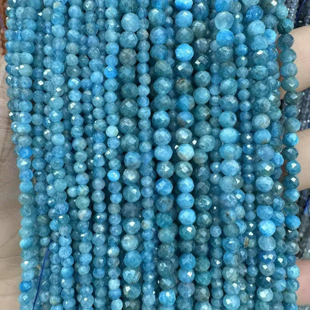 Natural Blue Apatite Loose Spacer Beads, 2-3-4mm Faceted Cut High-End Materials Polished Round Natural Stone Beads for Jewelry DIY, Necklaces & Earrings Crafts