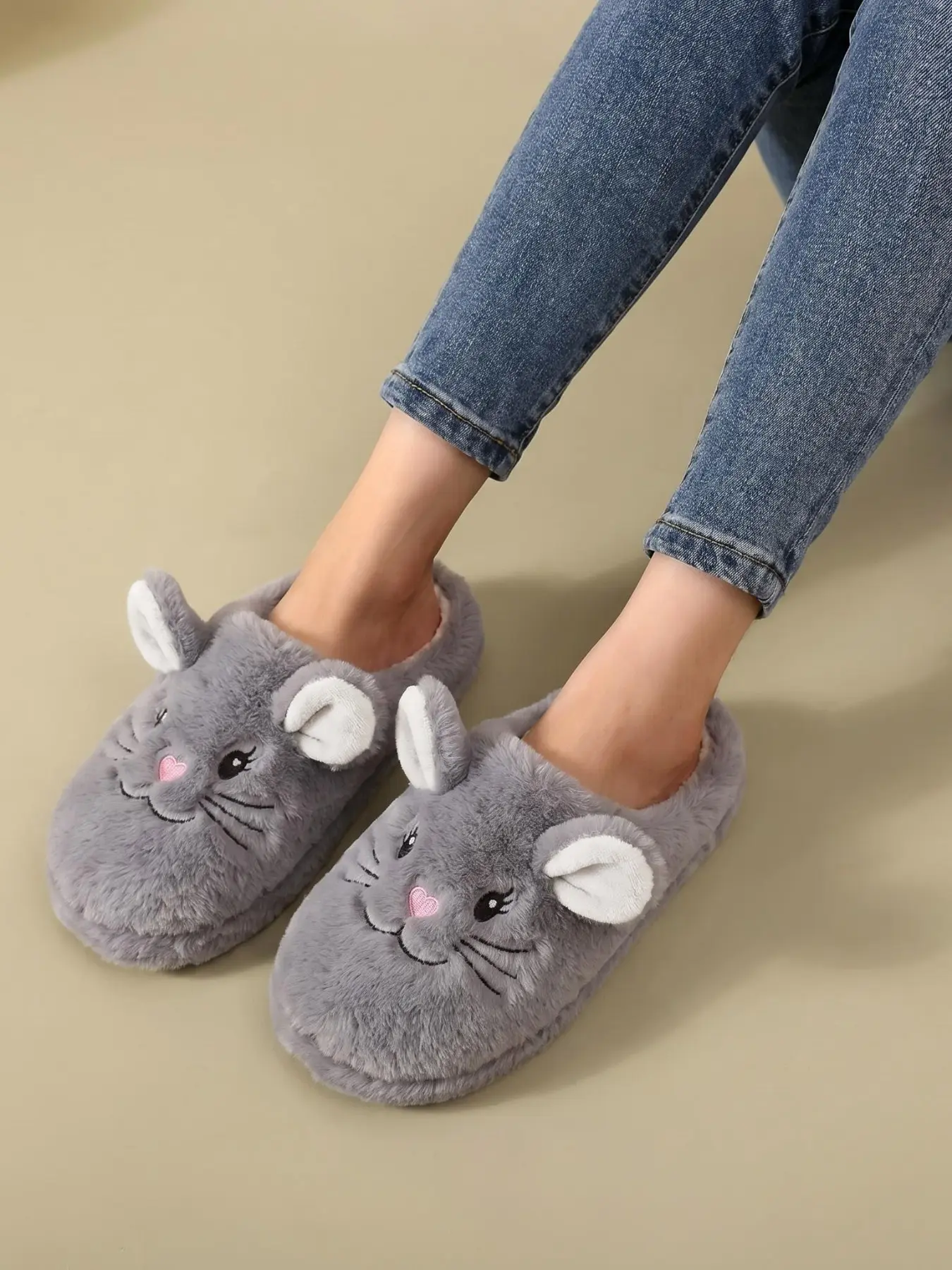 Cute Bunny Slippers for Women, Ultra Soft Fluffy Fuzzy Plush House Slippers, Closed Toe Non-Slip Indoor Slippers, Warm Cozy Winter Slippers with 3D Rabbit Ears, Adorable Animal Slippers for Bedroom Home, Viral TikTok Slippers for Lazy Days & Gifting