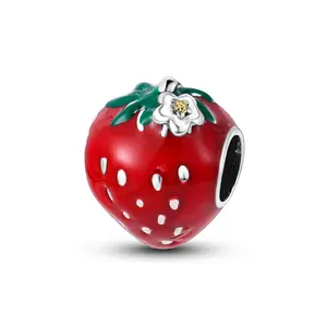 MULA Berry Love Charm - 925 silver-plated strawberry beads with floral embellishments, a symbol of sweetness and romance, compatible with Pandora bracelets