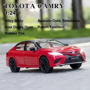 1:24 Toyota Camry Alloy Car Model Toy Metal Die-cast High Simulation Sturdy Vehicle Model with Sound and Lights Suitable for Boys' Birthday Gift