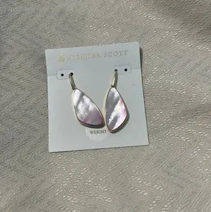Kendra Scott McKenna pink dangle earrings