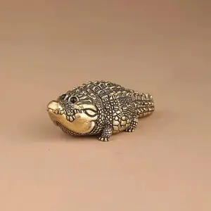 Cute Fat Copper Alligator Statue, Creative Desktop Decor, Home Decor Accessory, Home Decoration for Bedroom Office Bookshelf Living Room, Gift Collection Figurine