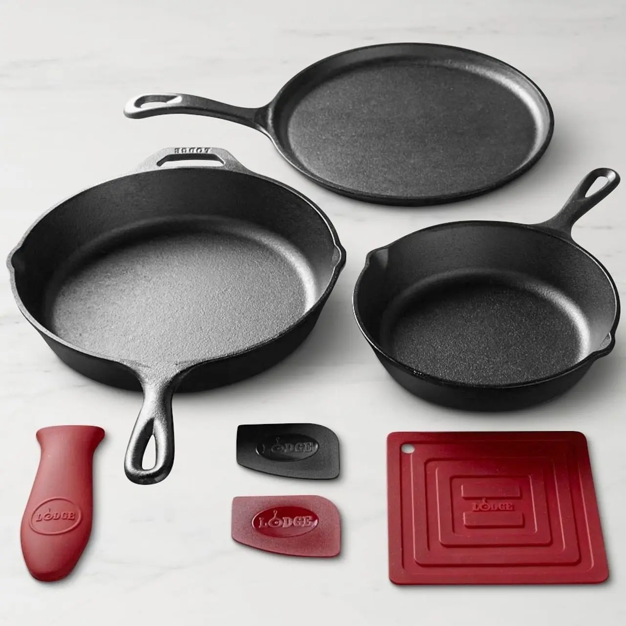 Lodge Classic Seasoned Cast Iron 7-Piece Skillet Cookware Set