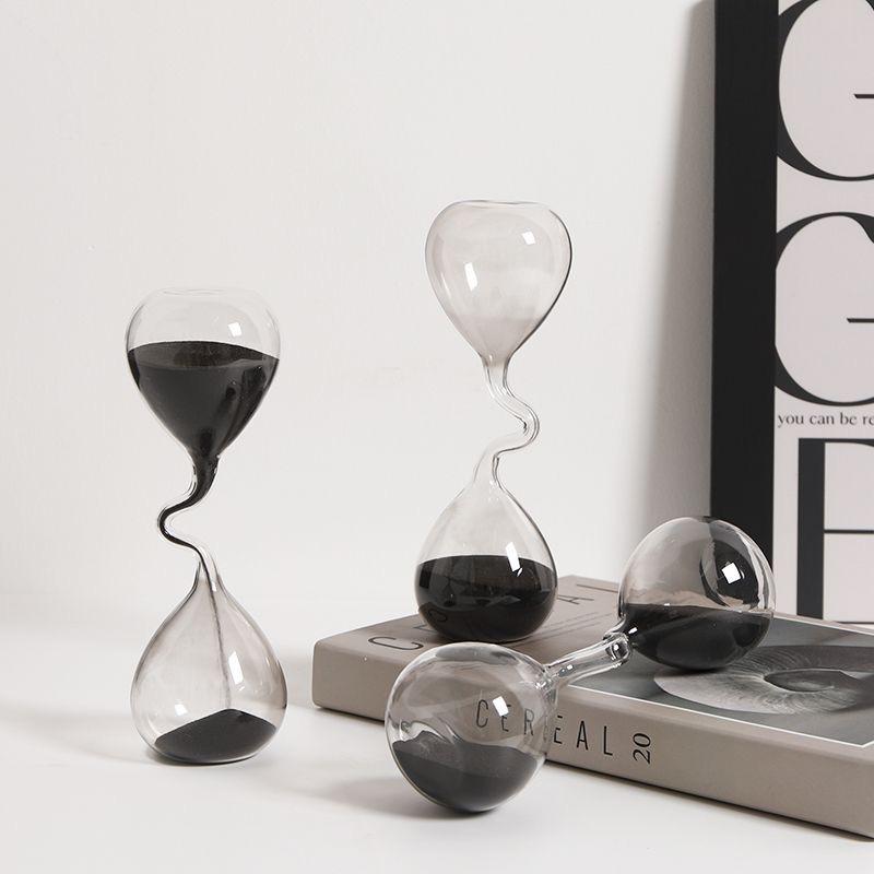 Creative Twisted Hourglass Timer Ornament Luxury High-End Unique Decor for Office Desk Bedroom Functional Style Gift Idea Elevate Your Space with Style