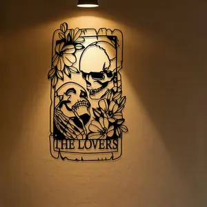 Skull & Flower Pattern Hanging Decor, 1 Piece Gothic Style Wall Art, Wall Hanging Decor for Home Living Room Bedroom Garden, Hangable Ornaments, Wall Decoration