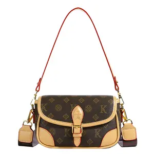 New women's bag with stylish patchwork and bear print, niche cross-border versatile wallet with no-hole shoulder strap, fashionable shoulder bag