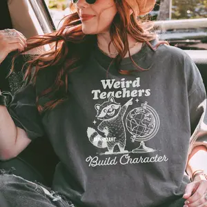 Weird Teachers Build Character  t-shirt, Funny Raccoon Shirt , Vintage Retro Funny Teacher , Teacher's Day Gift, Best Teacher t-shirt