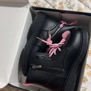 Cute Fashionable Heart Decor High Top Boots for Girls, Casual Comfortable Warm Boots for Daily Wear, Perfect for Students and Outdoor for Fall & Winter