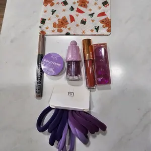 Lip bundle (lip balm, tint, gloss, matte lipstick)