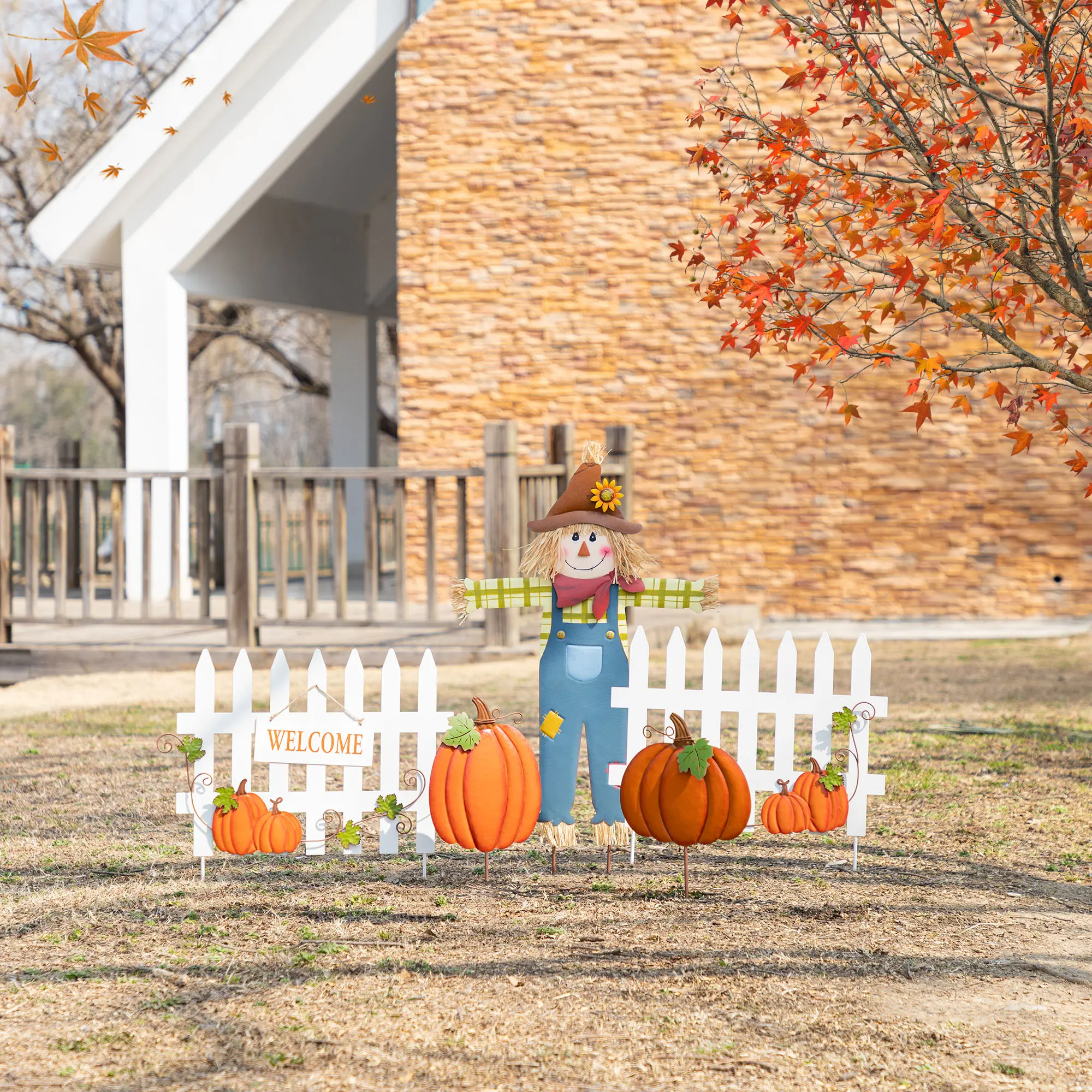 Glitzhome 30.75"H S/5 Fall Metal Scarecrow,Pumpkin & Fence Yard Stake(KD)