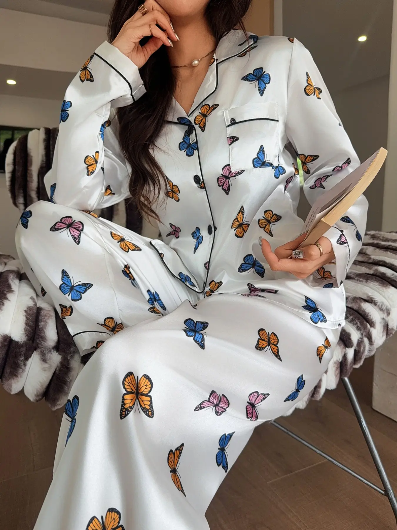 Colorful Butterfly Print Satin Pajama Set Pjs Pyjamas, Button Front Long Pants and Sleeves, Comfortable Loose Fit, Casual All-Season Sleepwear Loungewear Womenswear Lady Pajamas