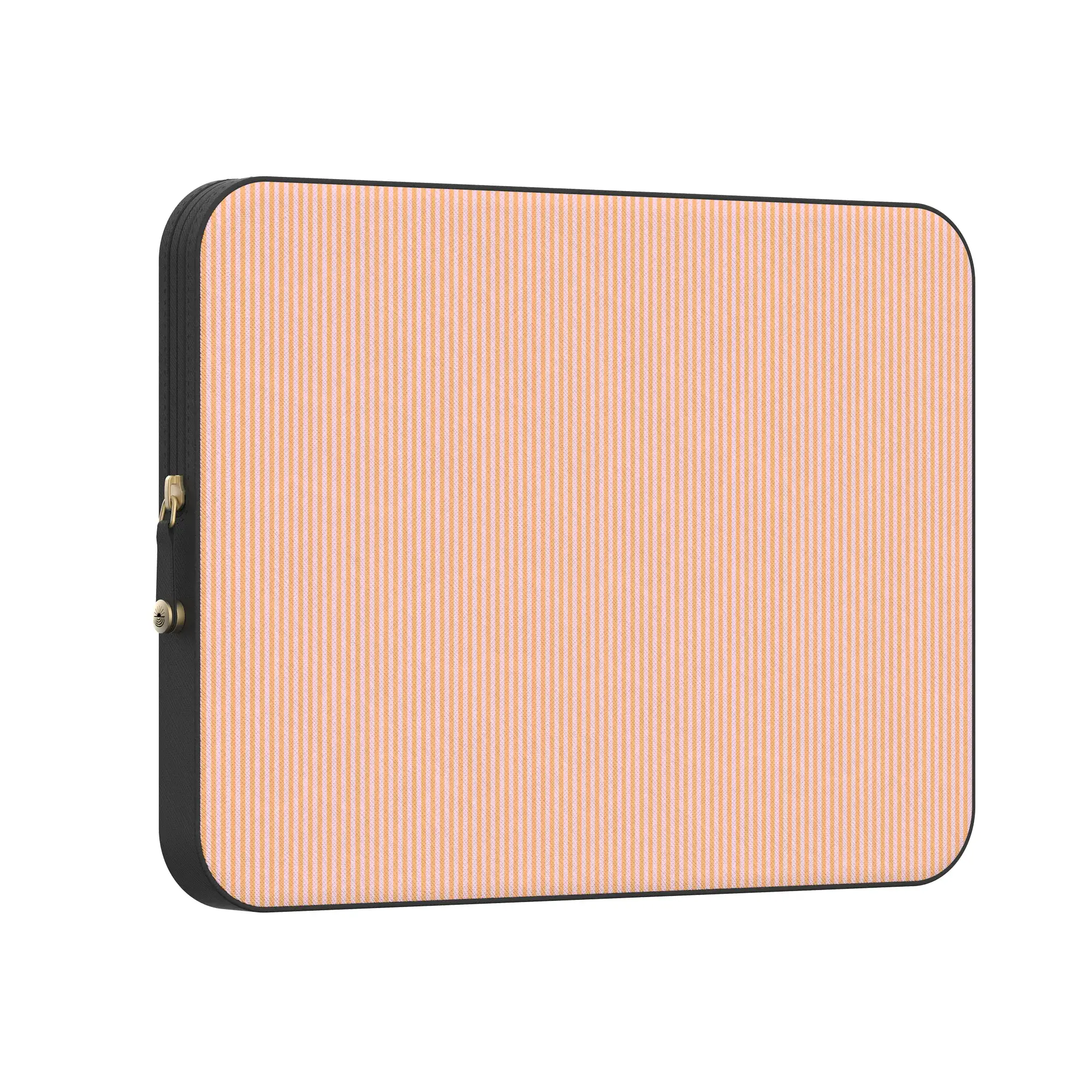 MacBook Laptop 14″