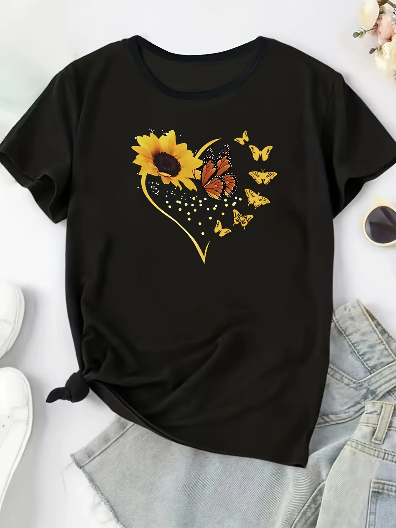 Women'S Floral Sunflower & Butterfly Print Black T-Shirt, Casual Crew Neck Short Sleeve Tee, Oversized Polyester Knit Fabric with Medium Stretch, Spring/Summer Pullovers, 95% Polyester 5% Elastane, 180g/m²