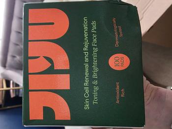 product review image from Scarlet 1