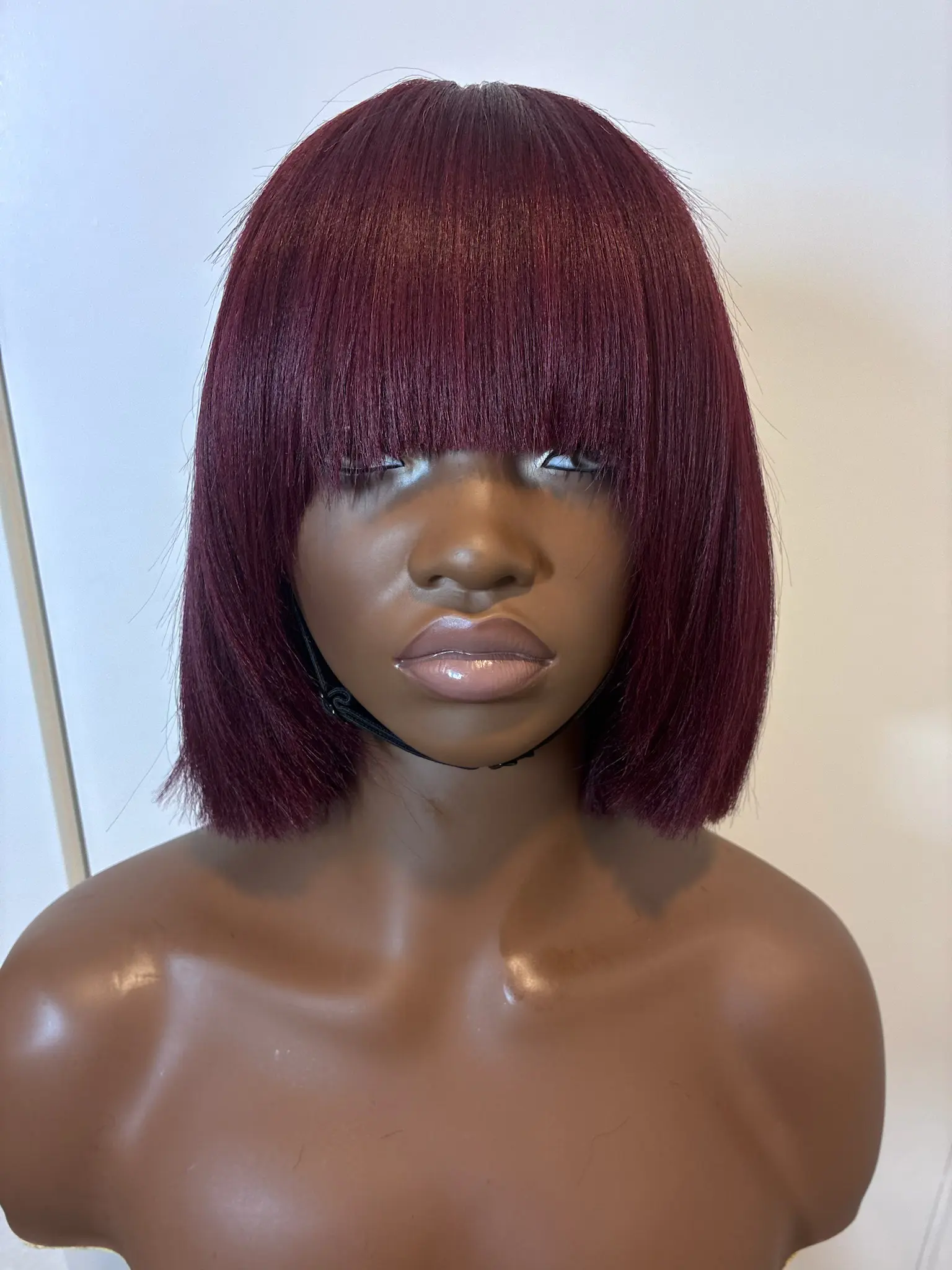 Latisha bob with bang red wine 10inch