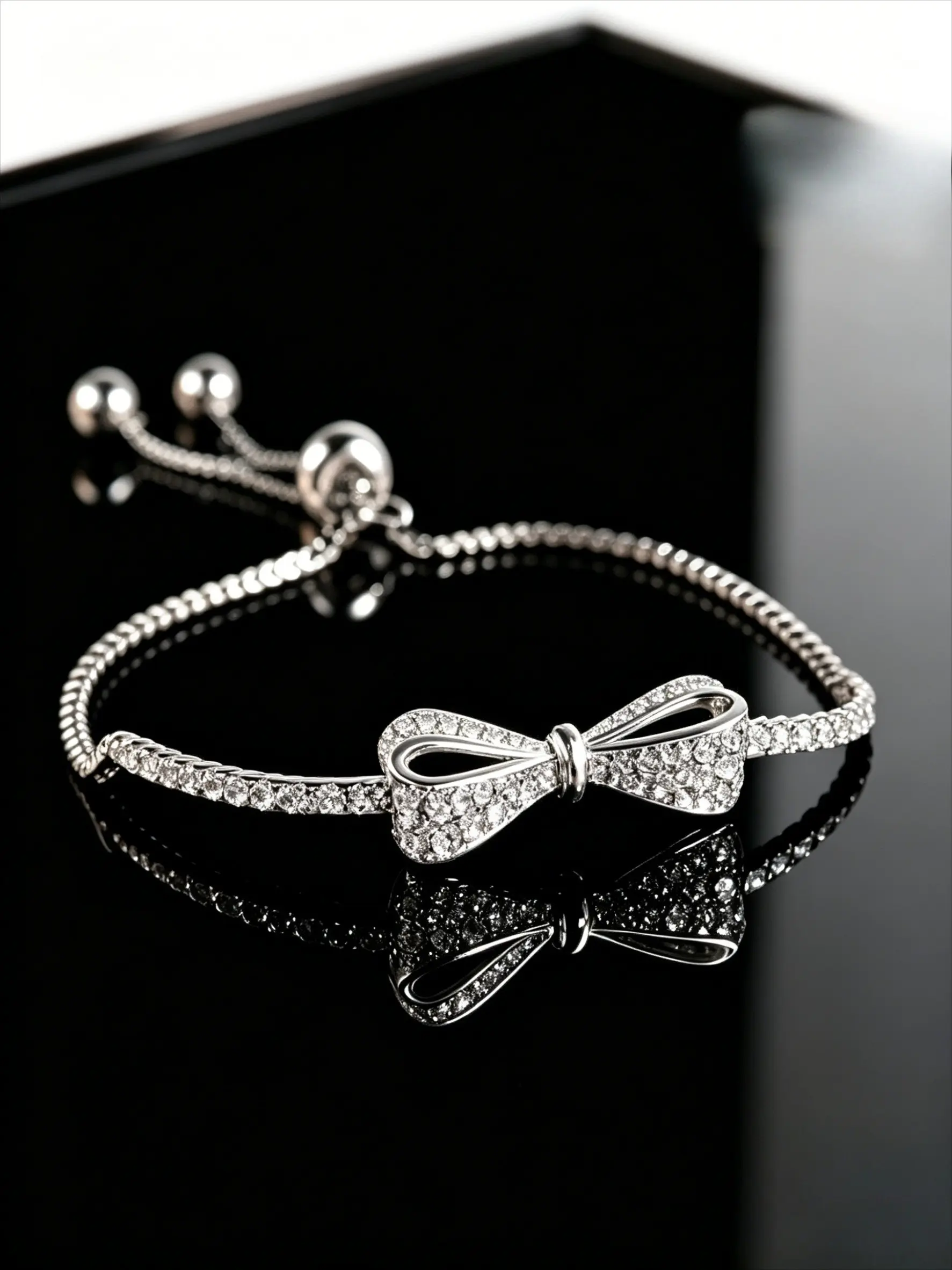 Elegant Cubic Zirconia Bowknot Adjustable Chain Bracelet, Exquisite Bracelet, Women's Cute Bowknot Festival Party Jewelry Accessory, Fashionable Bracelet Style, Stylish and Delicate Design