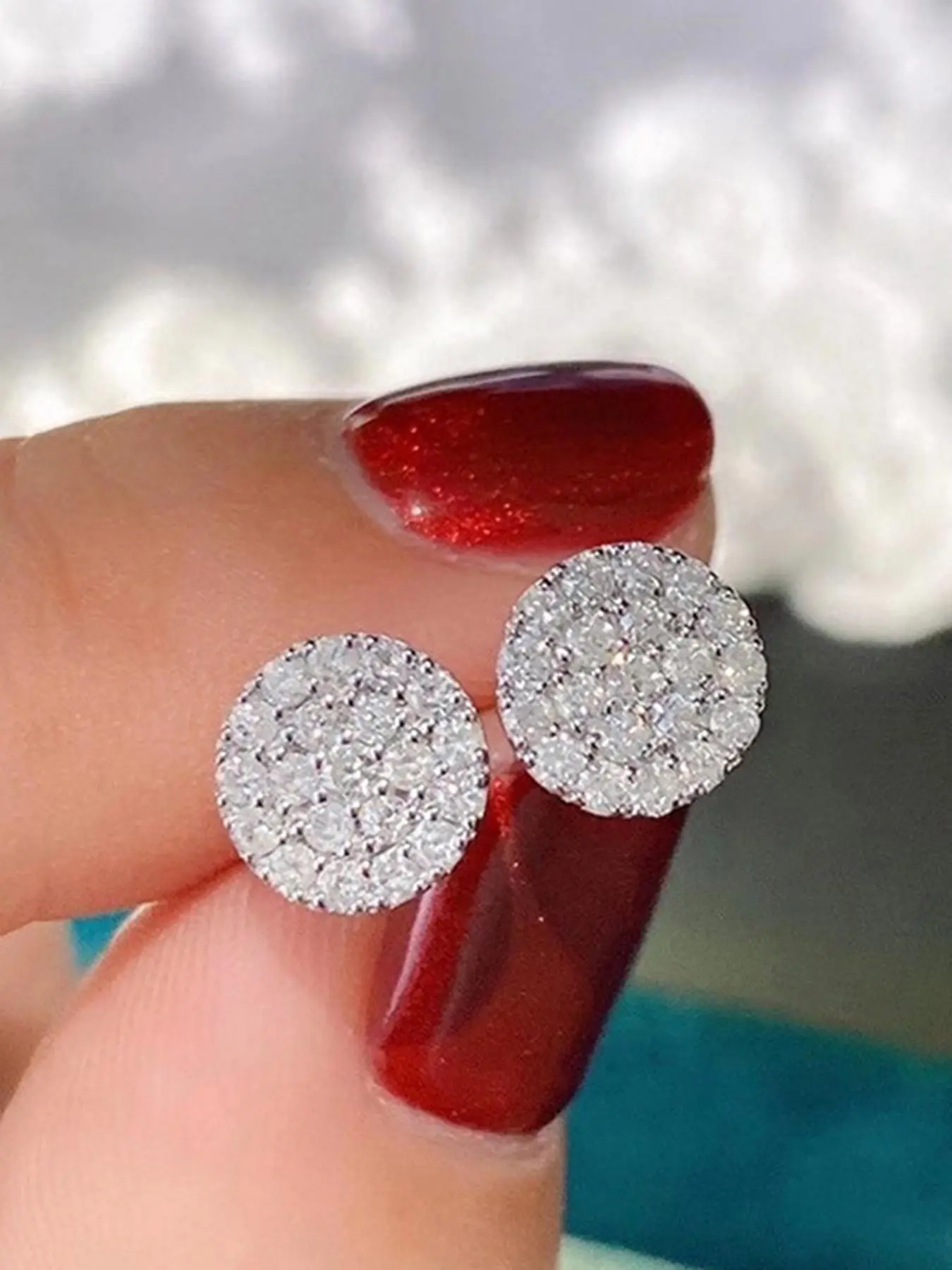 1 Pair Elegant Exquisite Rhinestone Decorated Bling Sparkling Ear Jewelry Thick Studs Earrings for Women, Geometric Round Design Stud Earrings, Fashion Chic Gorgeous Jewelry Accessories for Party and Daily Wear, Copper Earrings