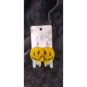 Melting Smiley Face Earrings