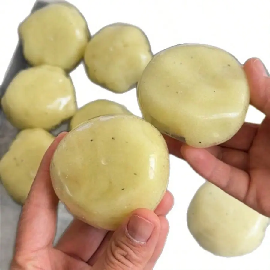 1pc Realistic Mashed Potato Smoothie Handmade Squeeze Ball Toy, Soft Toy, Anxiety Relief Stress Relief Cute Toy, Birthday Party Gift, Classroom Prize, Christmas Stocking Gift, For Office, Home, School, (Random Color), Sensory Toy Cheese Giant Squishy Plim