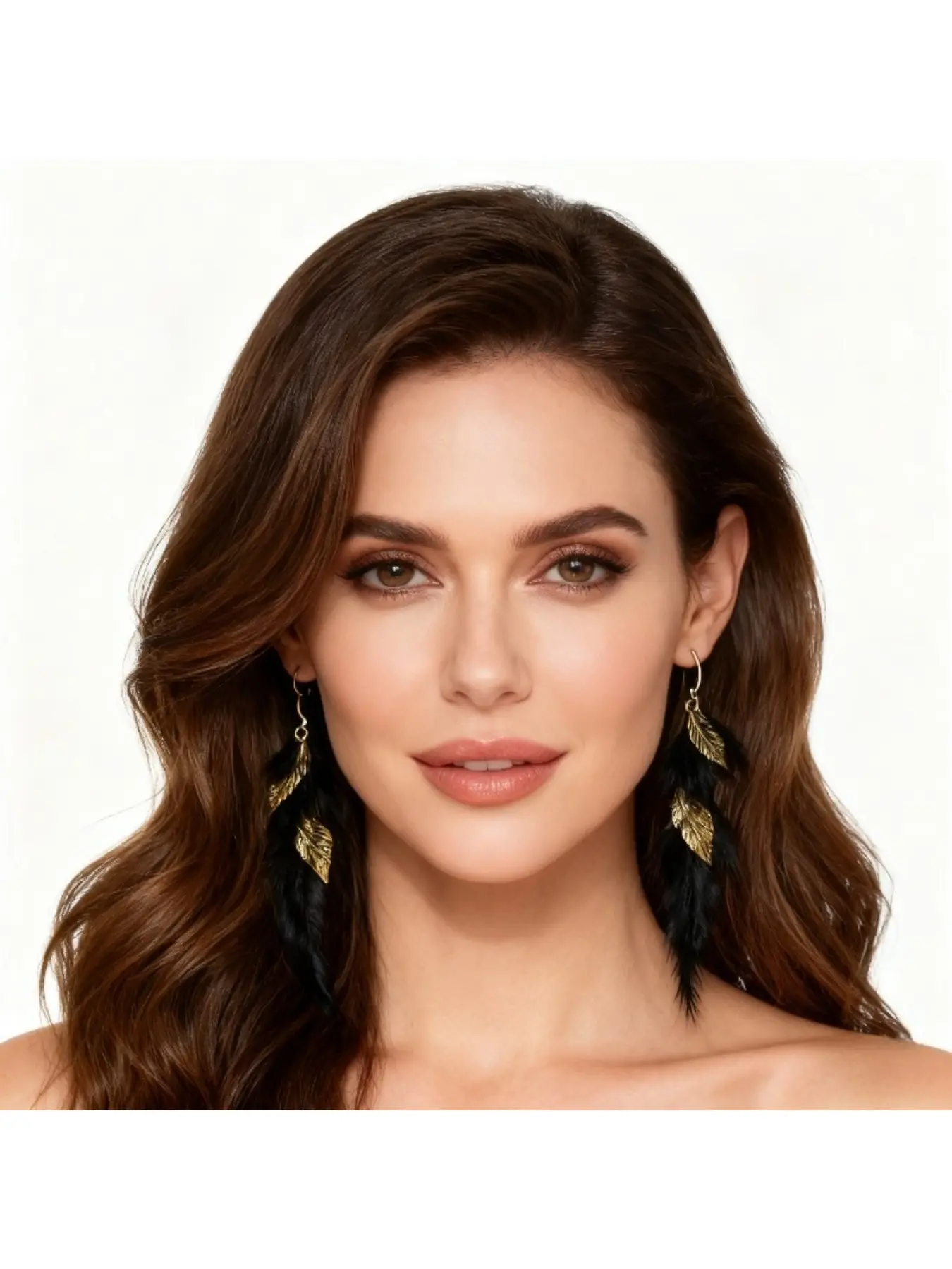 Hot-selling Resort-style Earrings: Bohemian Retro Leaf Feather Fringe Long Earrings for Women, Fashionable Jewelry