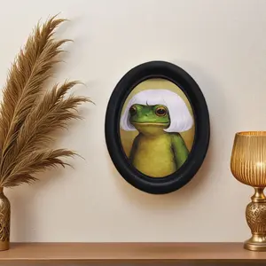 Vintage Frog Oval Frame Wall Decor, Fun Animal Wall Art for Bedroom Living Room Gallery, Bohemian Home Wall Decoration, Frog Lover Gift