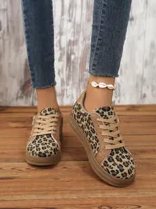 Trendy Leopard Print Zipper Casual Board Shoes, Women's Thick Sole Sports Shoes, Trendy Trainers, Comfortable and Stylish Footwear for Everyday Wear, Thick Soled Shoes