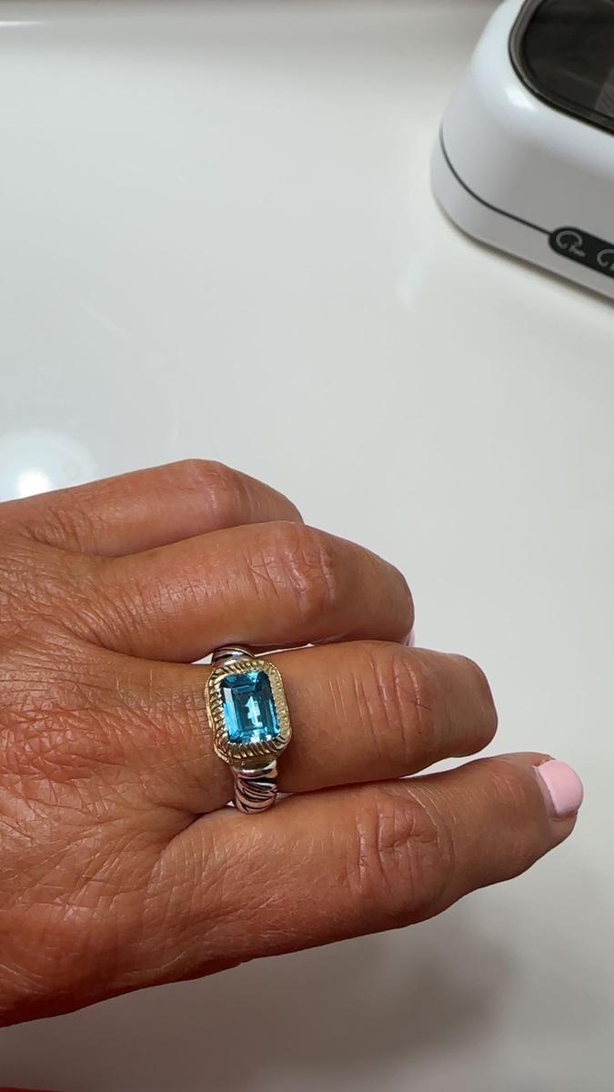 Item: Swiss Blue Topaz, 8