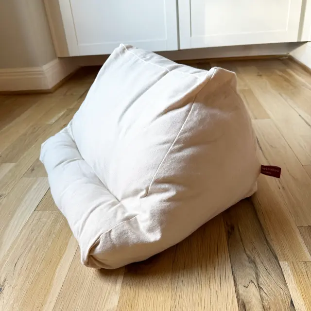 Peekaboo Pillow | Plush