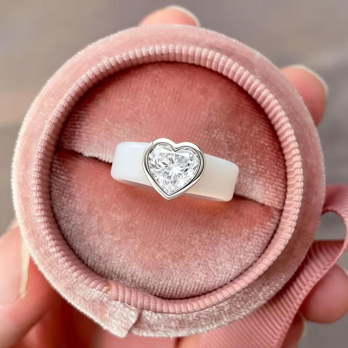 1pc 14k golden plated silicone ring for women, sparkling heart-shaped cut CZ engagement ring, commitment ring, designed for women, hypoallergenic, exquisite jewelry, suitable for daily use, weddings, Valentine's Day, anniversaries