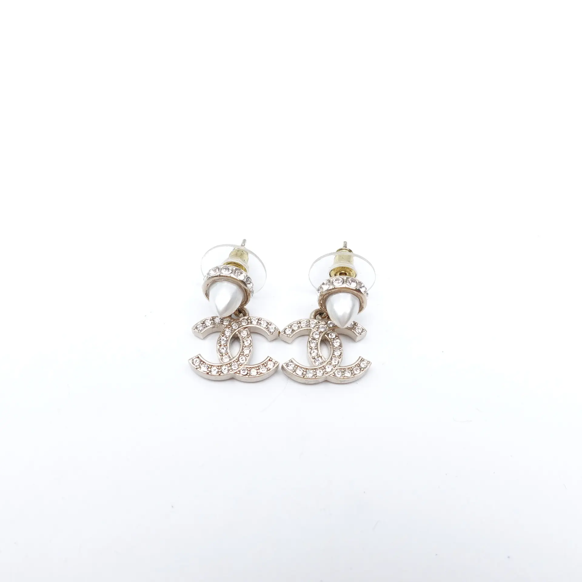 Pre-owned Chanel Crystal Mental Earings T10381269