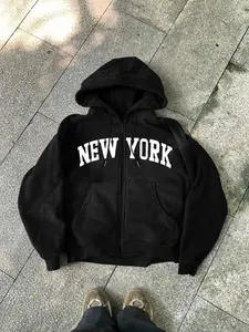 Men's Black Zip-Up Hooded Sweatshirt, Classic NEW YORK Graphic, Comfortable Pullover for Cool Weather, Ideal for Street Fashion and Outdoors
