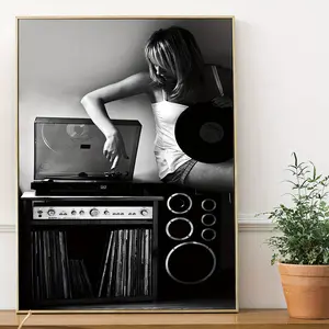 Vintage Vinyl Record Player Canvas Art, Trendy Wall Decor, Ideal Gift Mural, Perfect for Bedroom Bathroom Living Room Home Dorm Decoration
