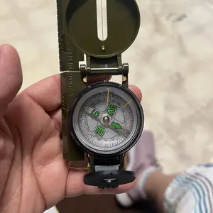 Outdoor Survival Gear Compass, Multifunctional Waterproof Portable Compass, For Hiking, Camping, Travel