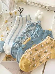 5 Pairs of Women's Spring/Summer Vintage Floral Short Socks – Movie-filter retro elements on delicate fabric, soft and full of literary charm, perfect with Mary Janes for French laziness