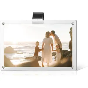 Sun Visor Photo Holder Clip,   Visor Frame for Personal Photo Display,  Interior Decor Accessoies (Transparent, 2.8 x 4.7)