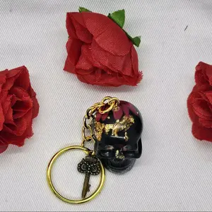 Skull Floral Keychain Handcrafted with Real Dried Flowers & Gold Leaf Vintage Style Key Charm Unique Artistic Touch for Keys Bags Gifts