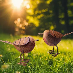 Vintage Iron Robin Statue, Rustic Garden Ornament, Weathered Finish, Perfect for Christmas, Thanksgiving, Outdoor Decor, Ideal Gift