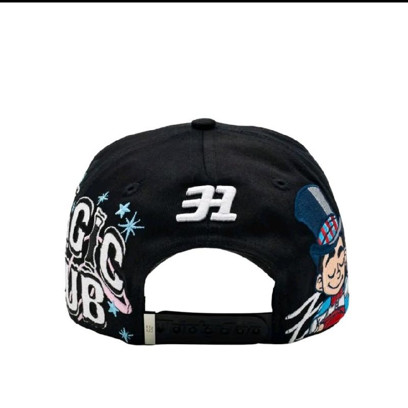 31 hats mago la blue mago red