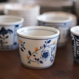 Japanese Style Ceramic Cups Set of 4, Creative Coffee Tea Mugs for Restaurant Office Living Room, Milk Matcha Cappuccino Latte Hot Tea Gift