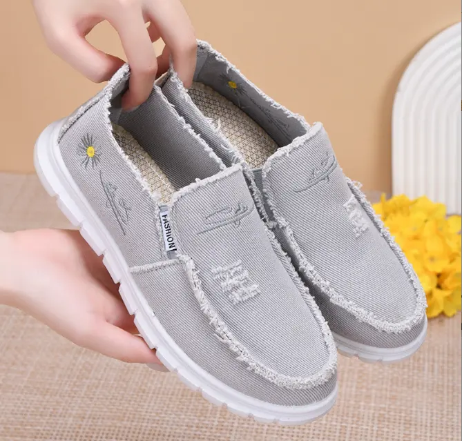 OFIREND Women's Retro Slip-On Canvas Denim Loafers - Lightweight, Non-Slip No Tie Shoes for Daily Travel, Commute, Casual Wear, Shoe, Footwear, Braid, Casual Fashion Shoes, Daily Wear Shoes