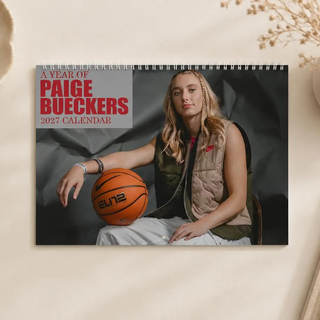Paige Bueckers 2027 Wall Calendar – Women’s Basketball Fan Calendar, Basketball Player Wall Decor, Sports Lover Gift for Her, Athlete Fan Calendar